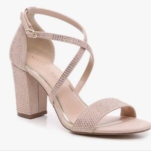 Kelly & Katie Rose Gold Rhinestone Heels. Size 8